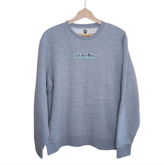 NWT Levi's | Silvertab Gray Graphic Crewneck Sweatshirt - Picture 1 of 6